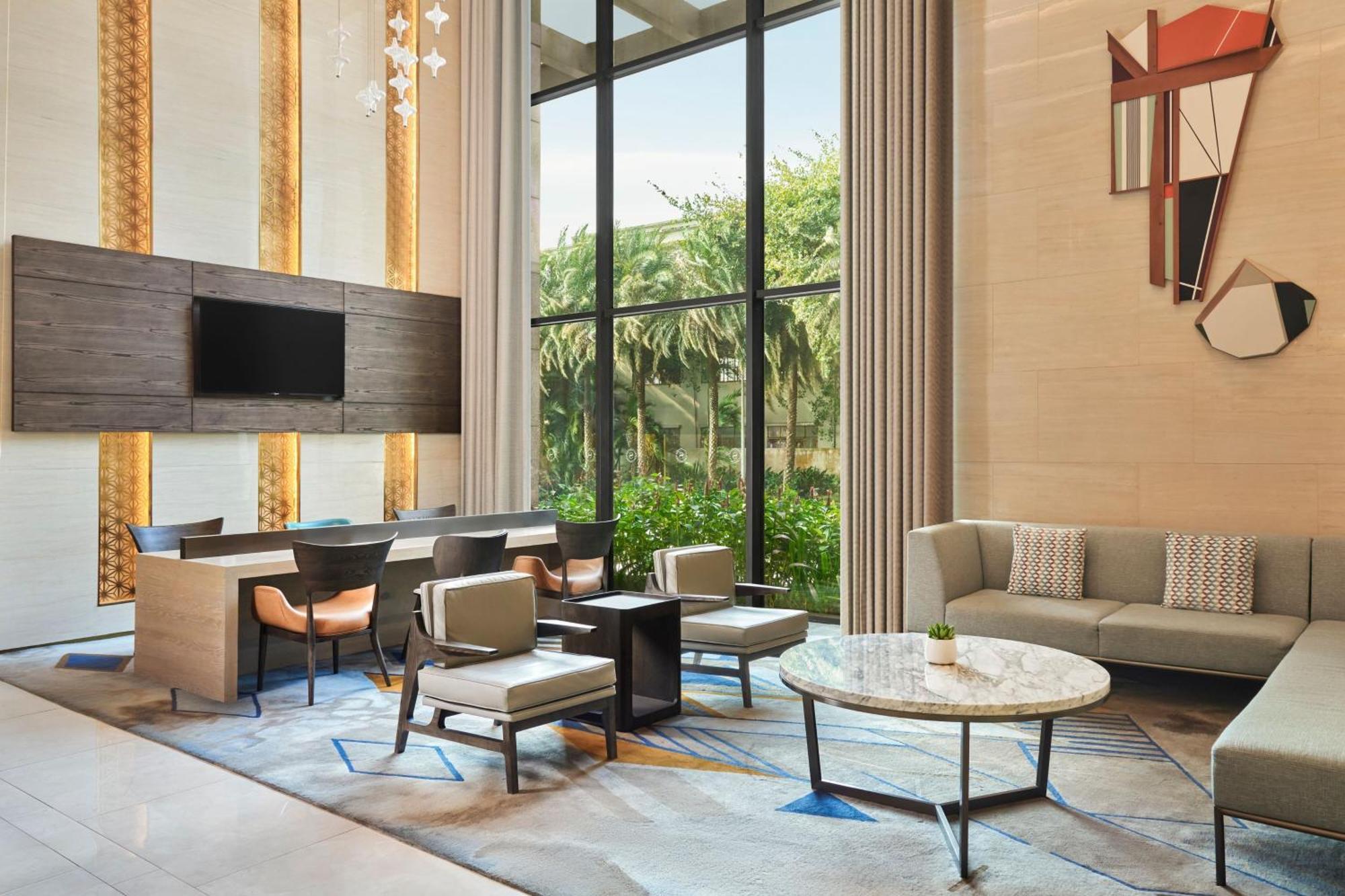Sheraton Кантхо Экстерьер фото The lobby of the hotel
